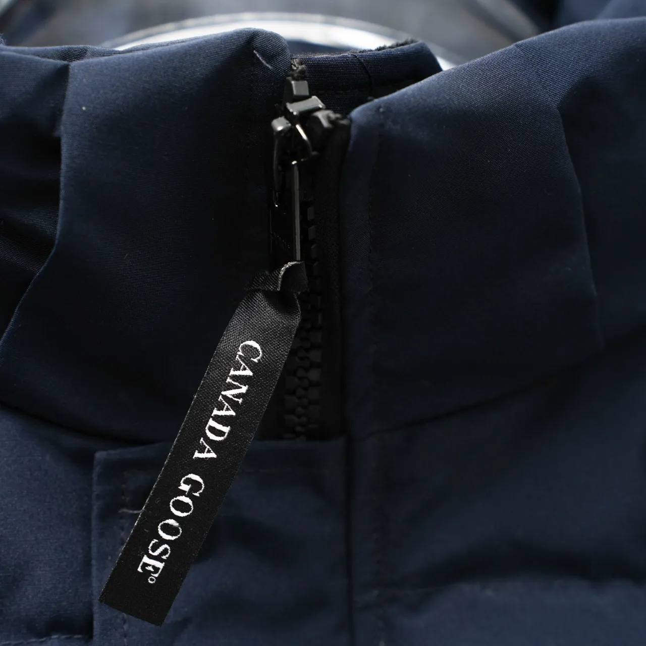 P740 CANADA GOOSE丨Canada Goose 29 New 2048 Hairless Collar Hooded Down Jacket Color: Dark Blue Red Size: XS-XXL
